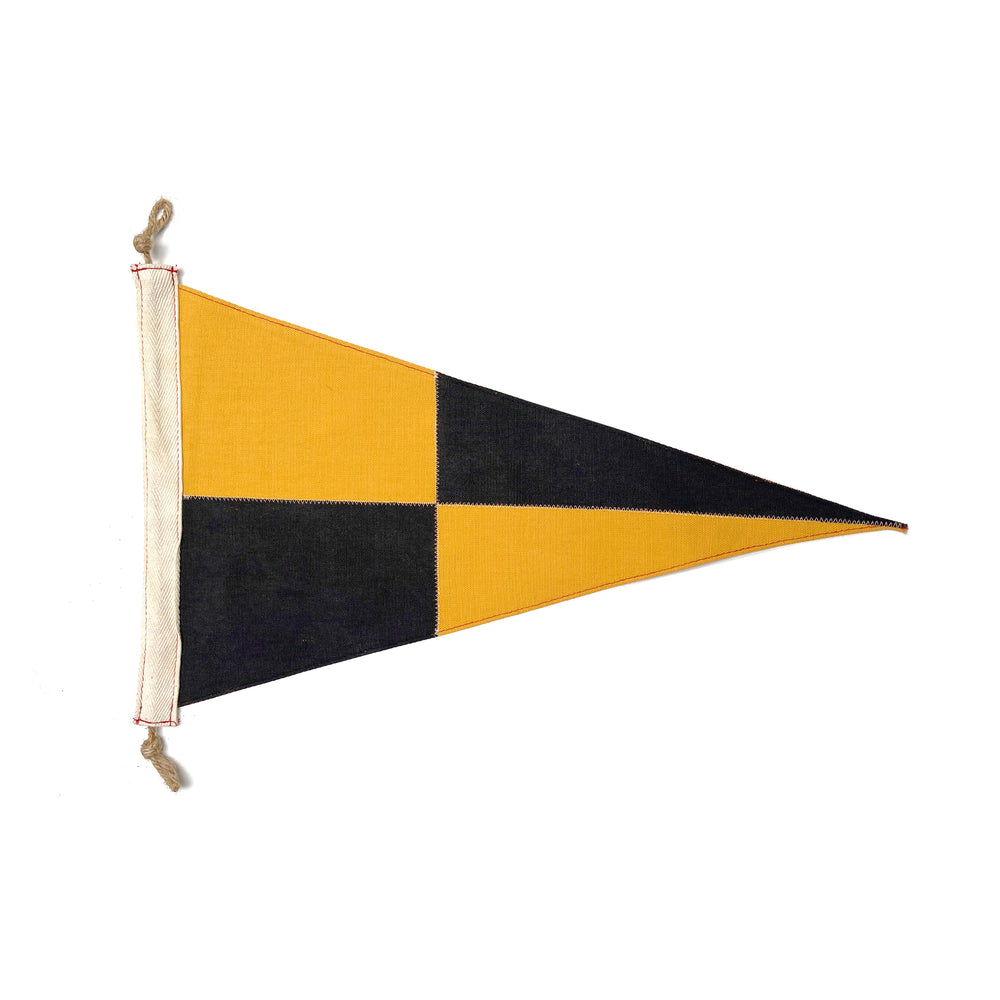 Black + Yellow Check Flag